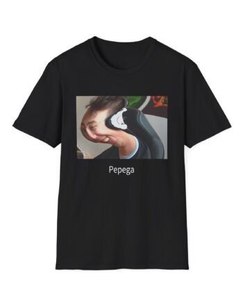 Papaplatte Pepega Unisex Softstyle T-Shirt