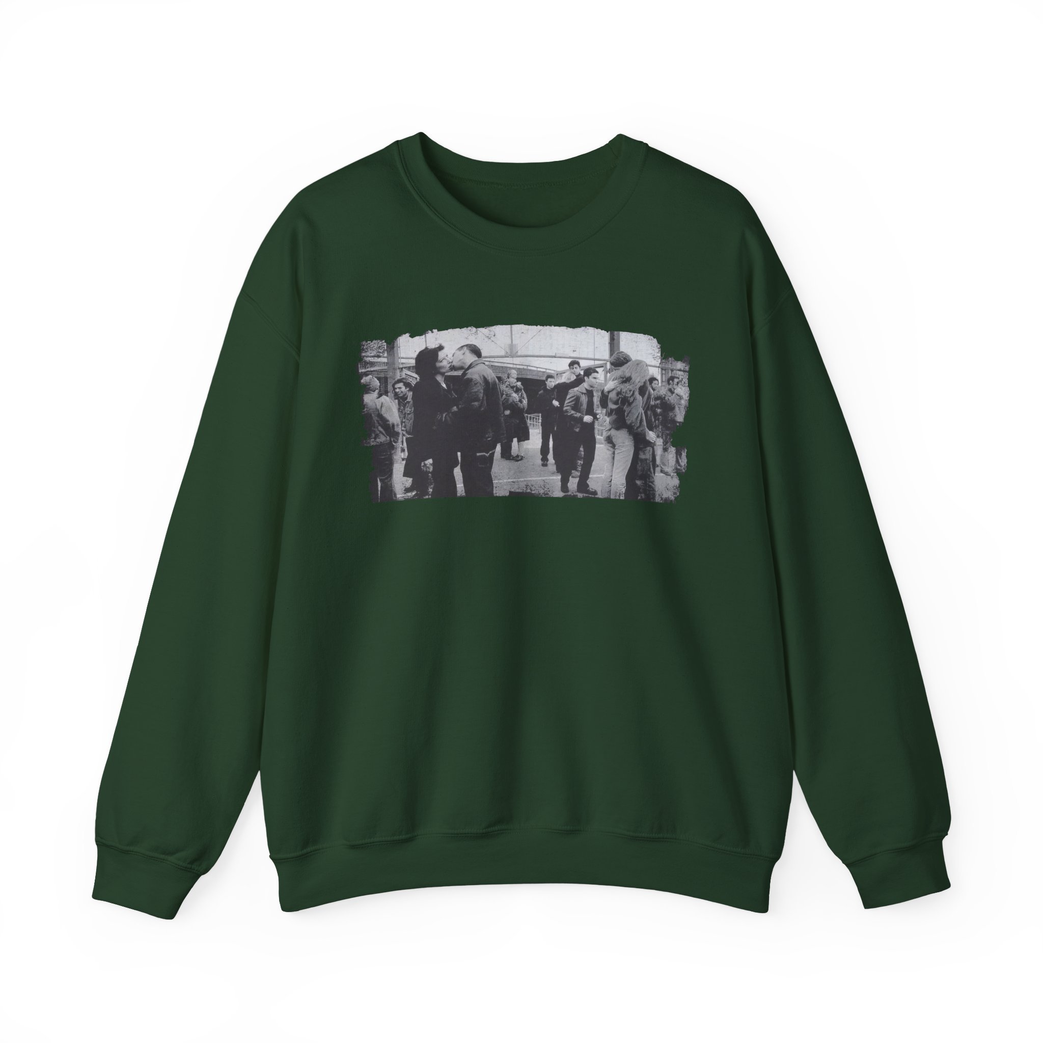 Stereophonics Vintage Performance and Cocktails Faded Unisex Heavy Blendâ„¢ Crewneck Sweatshirt