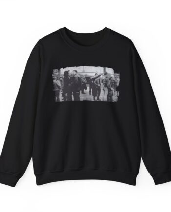 Stereophonics Vintage Performance and Cocktails Faded Unisex Heavy Blend™ Crewneck Sweatshirt