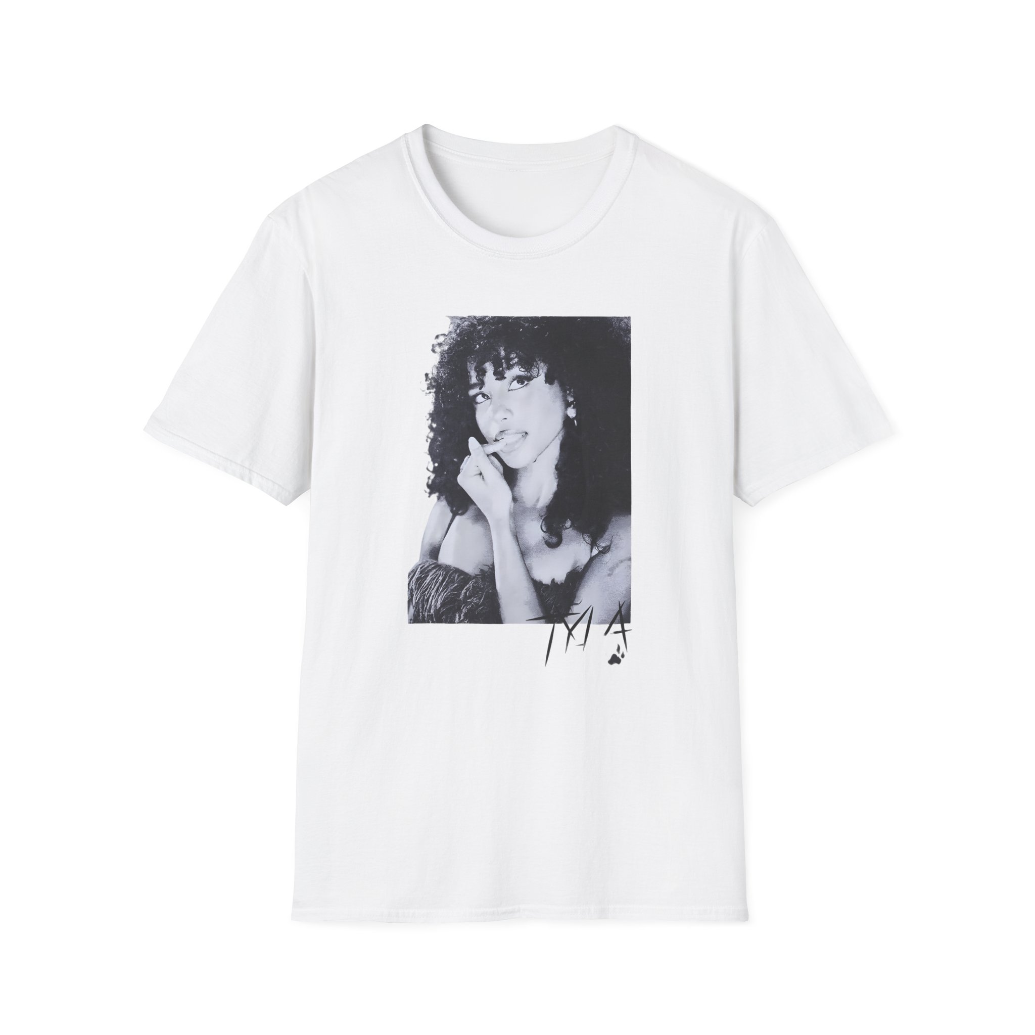 Tyla Portrait & Paw Unisex Softstyle T-Shirt