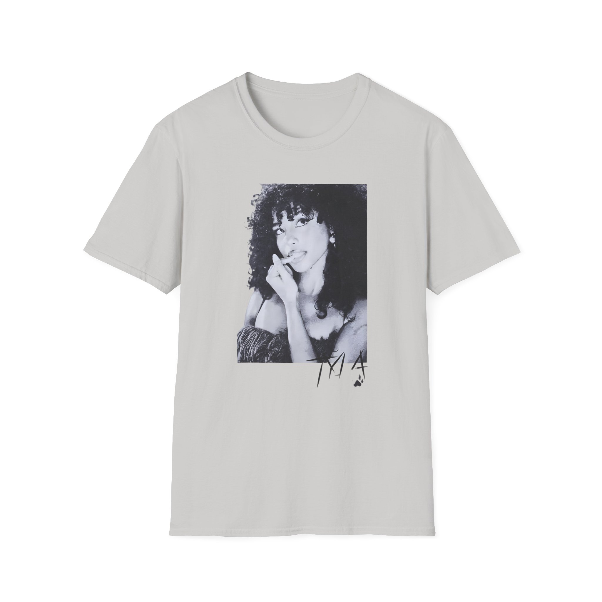 Tyla Portrait & Paw Unisex Softstyle T-Shirt