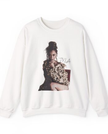 Tyla Sitting Portrait Unisex Heavy Blend™ Crewneck Sweatshirt