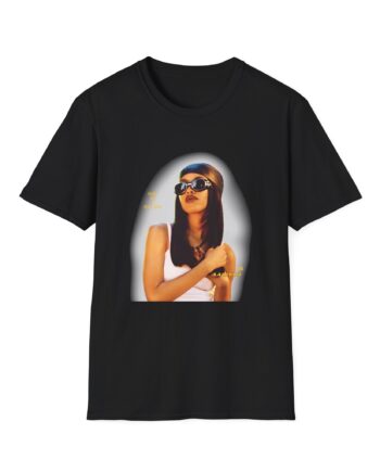 Aaliyah Oiam Portrait Unisex Softstyle T-shirt