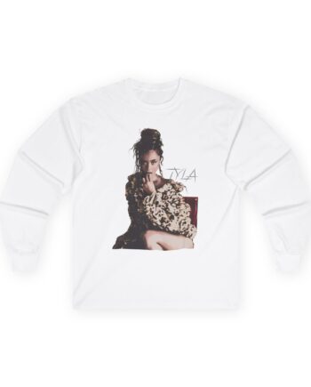 Tyla Sitting Portrait Unisex Ultra Cotton Long Sleeve Tee