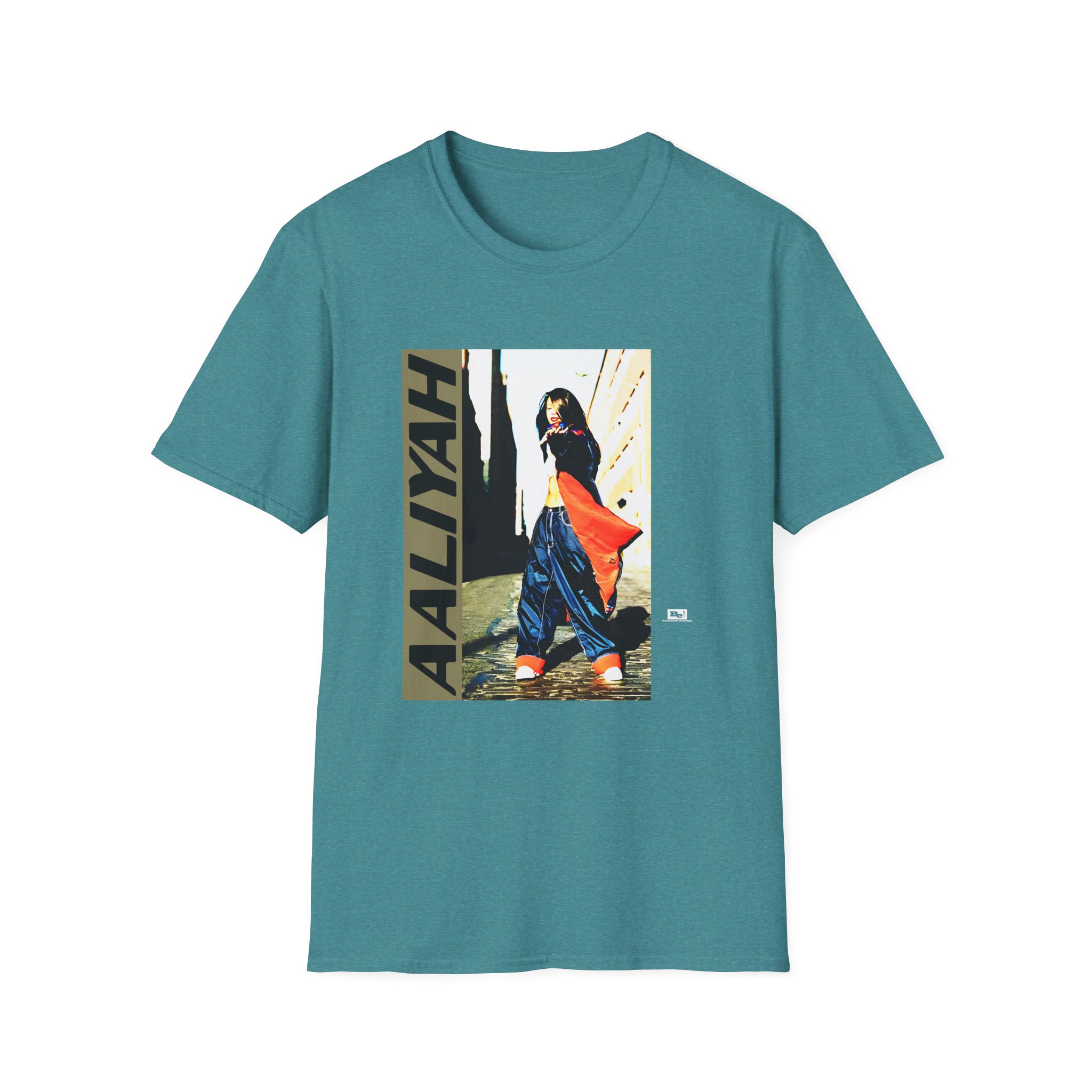 Aaliyah Oiam Photo Unisex Softstyle T-shirt