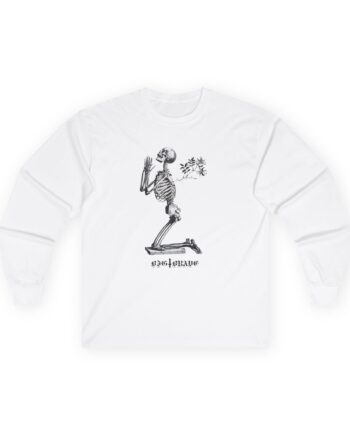 Big Brave Praying Skeleton Unisex Ultra Cotton Long Sleeve Tee