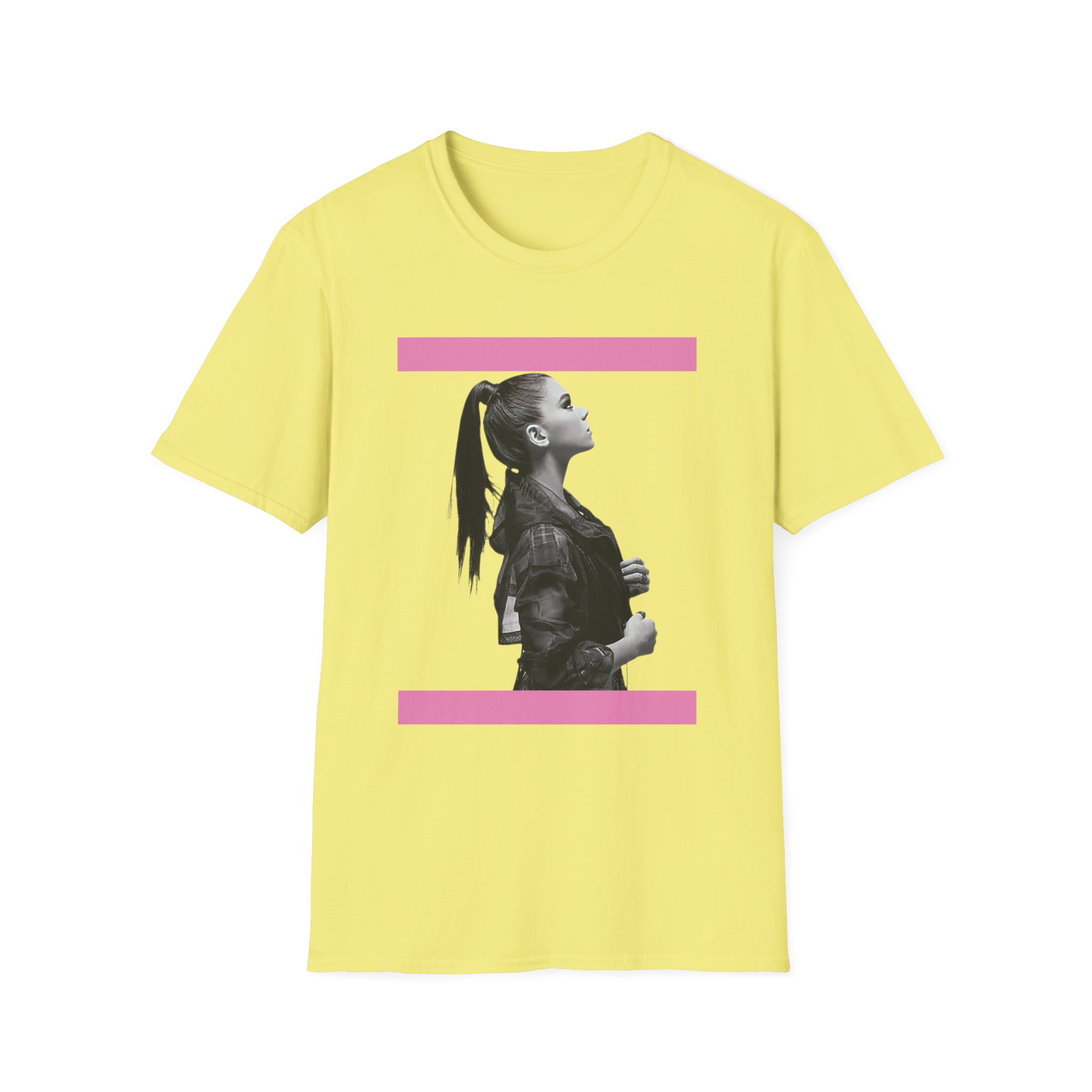 Hailee Steinfeld Pretty in Pink Unisex Softstyle T-Shirt